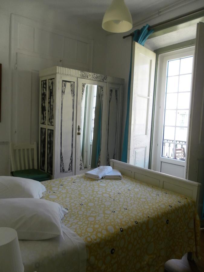 New Aljubarrota Guest House ลิสบอน ภายนอก รูปภาพ